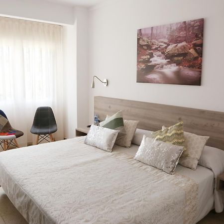 Hostal Torras Sant Hilari Sacalm Ngoại thất bức ảnh