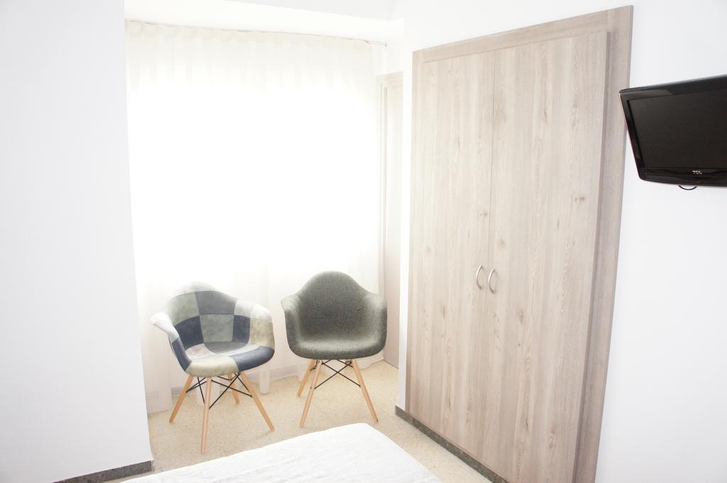 Hostal Torras Sant Hilari Sacalm Ngoại thất bức ảnh