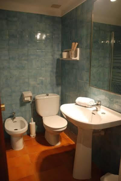 Hostal Torras Sant Hilari Sacalm Ngoại thất bức ảnh